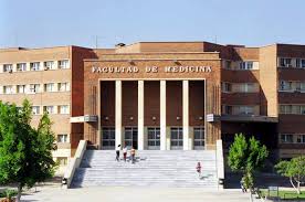 El rector Orihuela afirma que la solución al problema de Medicina es la adscripción de los hospitales