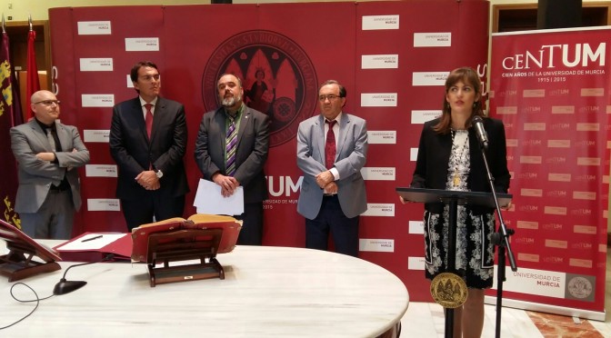 Mónica Galdana Pérez toma posesión de su cargo como Vicerrectora de Comunicación y Cultura