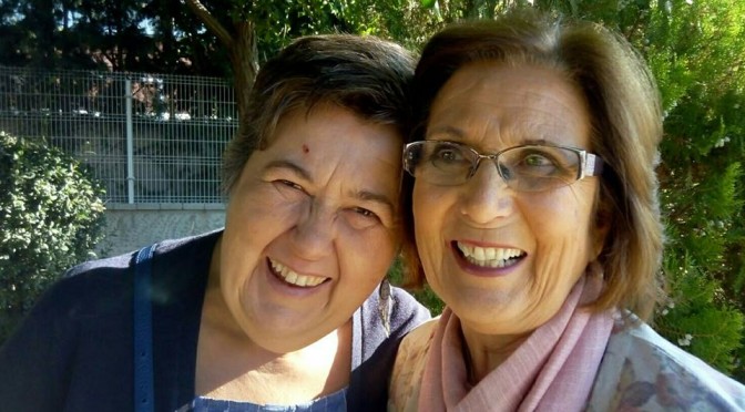 Una madre y su hija, Premio Solidario Anónimo, convocado por la Universidad de Murcia y la Plataforma de Voluntariado