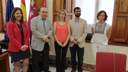La UMU estrecha la colaboración con Molina de Segura con la firma de un convenio de voluntariado universitario