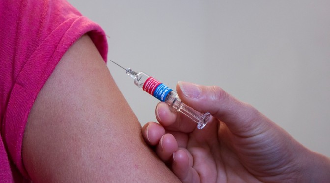La Universidad de Murcia inicia una campaña de vacunación contra la gripe para su personal