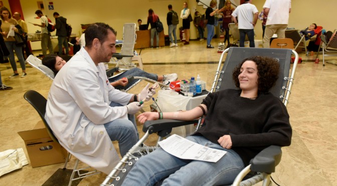 La Universidad de Murcia recoge 150 donaciones de sangre en su campaña ‘Diciembre Solidario’