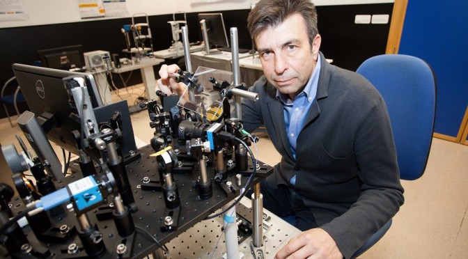 El Laboratorio de Óptica de la UMU celebra sus 25 años a la vanguardia de la investigación bajo la batuta de Pablo Artal