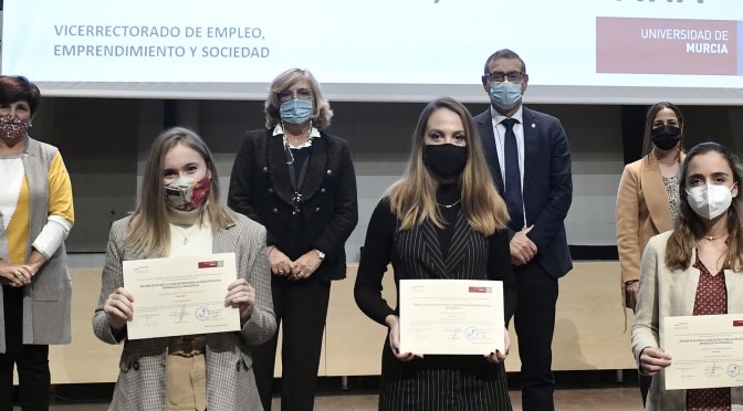 La Universidad de Murcia premia las ideas de negocio más ingeniosas