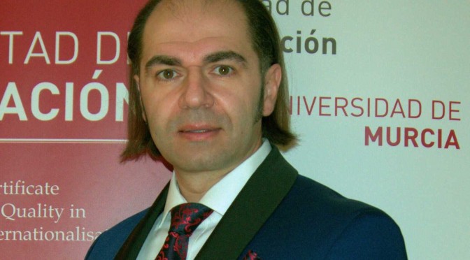 Jesús Molina, finalista como mejor profesor universitario en los Premios Educa Abanca
