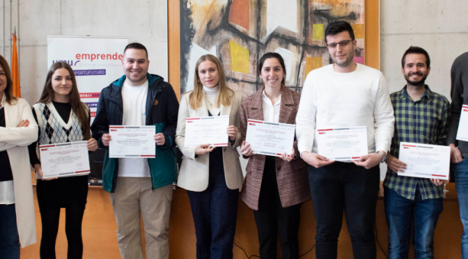 Entrega de los premios Santander Universidades de la Cátedra de Emprendedores de la UMU