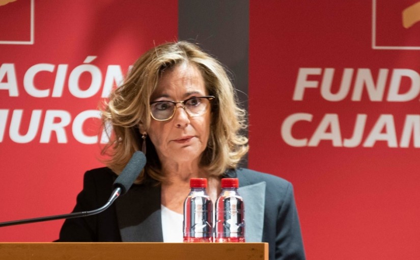 La profesora de la UMU María Pilar Viñas toma posesión como académica de número de la Academia de Ciencias de la Región de Murcia.